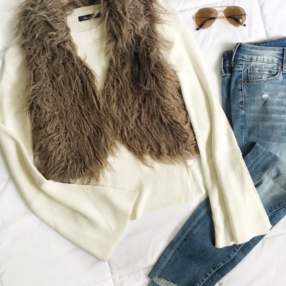 Taupe Cropped Faux Fur Vest